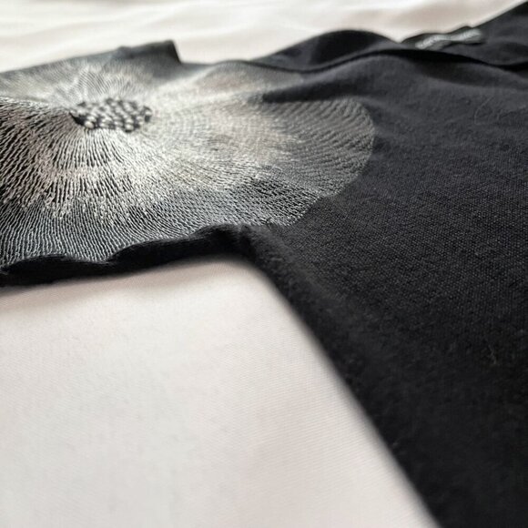 EMPORIO ARMANI BLACK GREY OVERSIZED FLORAL EMBROIDERED SHOULDER SHIFT DRESS - M - Picture 7 of 9